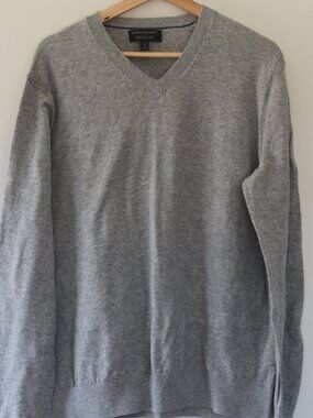 Banana Republic Gray Heather Cotton V-Neck Sweater - Large